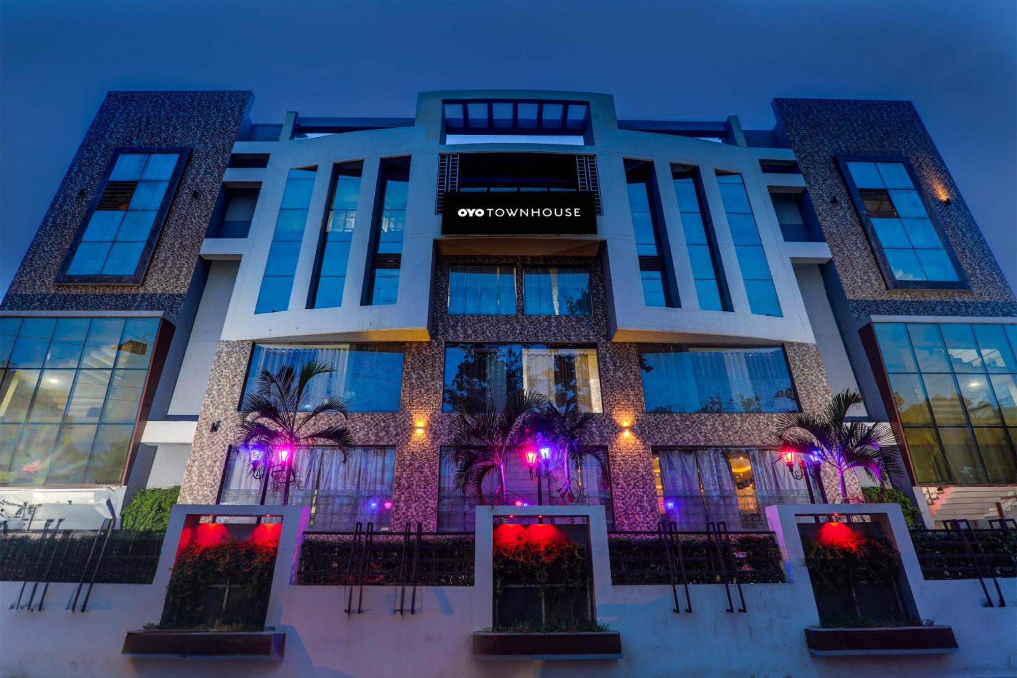 Hotel Townhouse Sakura Lucknow Zewnętrze zdjęcie